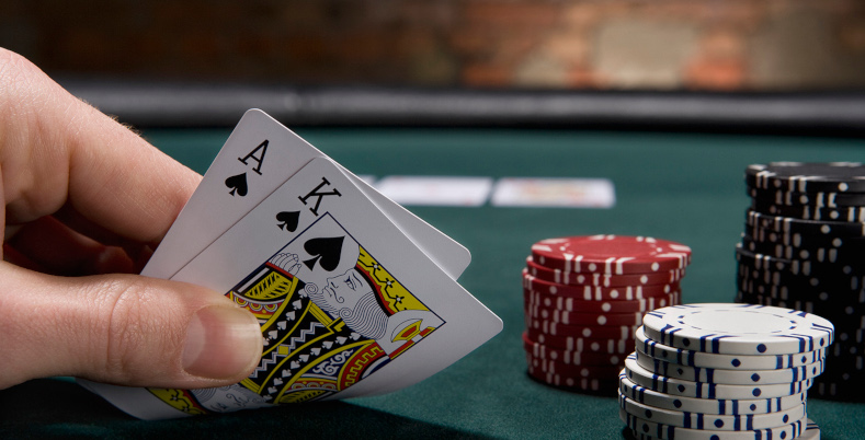 Blackjack Strategies and Tips from the Experts
